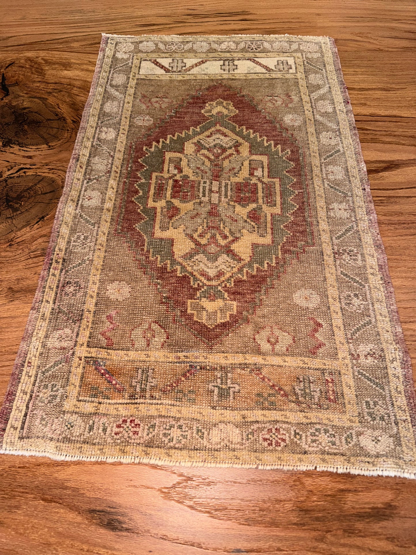 Turkish Rug - Design 1